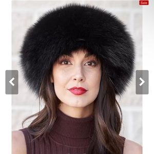 Black mink fur hat OS